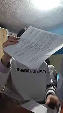 lindasyt online show from 12/14/25, 11:32