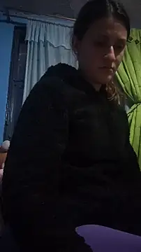 lindasyt online show from 11/28/25, 12:22