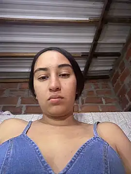 Snapshot of RAKEL37 chatting on 04/28/26, 12:42 RAKEL37 online show from 04/28/26, 12:42