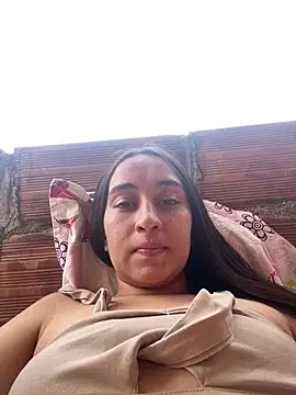 Snapshot of RAKEL37 chatting on 05/23/26, 06:51 RAKEL37 online show from 05/23/26, 06:51