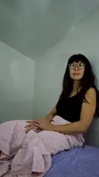 LeemaBean online show from 10/04/25, 06:53