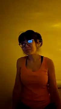 LeemaBean online show from 10/28/25, 06:29