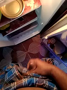 maddy3108 online show from 11/26/25, 06:13