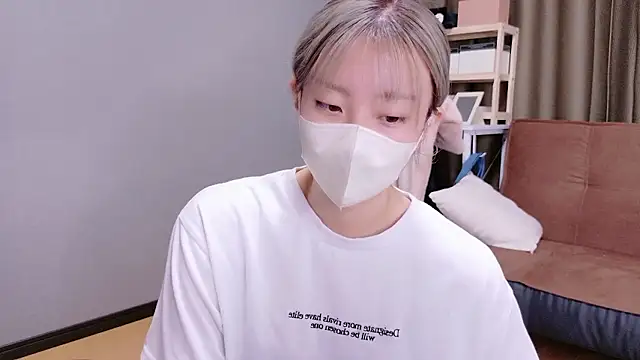 Nana  ch online show from 09/10/25, 05:50