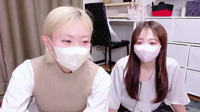 Nana  ch online show from 02/28/26, 03:11