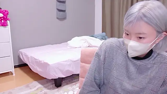 Nana  ch online show from 05/21/26, 04:15