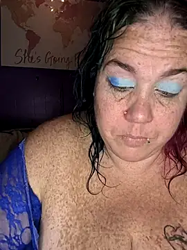 Courdles online show from 12/14/25, 09:59