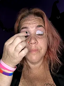 Courdles online show from 11/01/25, 09:25