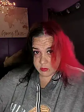 Courdles online show from 12/03/25, 09:36