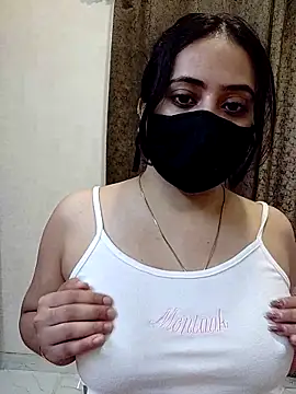 Snapshot of sexy_aaliya_hamidi chatting on 11/13/25, 07:01 sexy aaliya hamidi online show from 11/13/25, 07:01