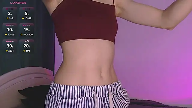 Snapshot of MiaSweetasHoney chatting on 10/14/25, 06:25 MiaSweetasHoney online show from 10/14/25, 06:25