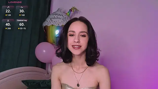 Snapshot of MiaSweetasHoney chatting on 10/17/25, 06:39 MiaSweetasHoney online show from 10/17/25, 06:39