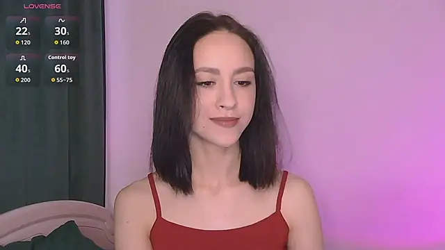 Snapshot of MiaSweetasHoney chatting on 10/15/25, 06:00 MiaSweetasHoney online show from 10/15/25, 06:00