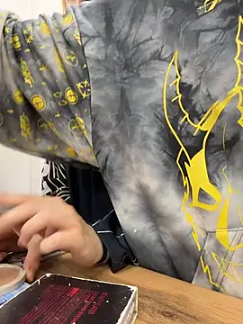 CaitlinSugar online show from 11/08/25, 04:05