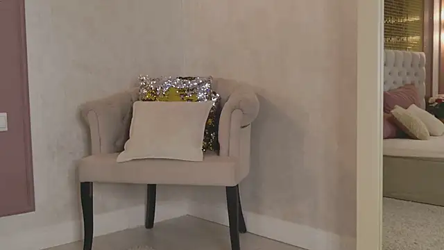 CaitlinSugar online show from 05/18/26, 04:29