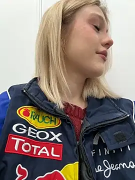 CaitlinSugar online show from 09/29/25, 04:30