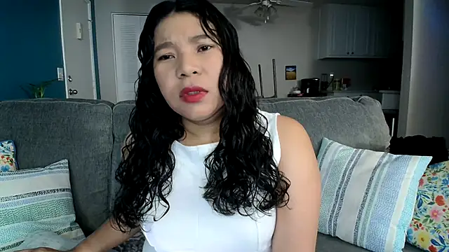 SHEILYN  online show from 05/17/26, 06:35
