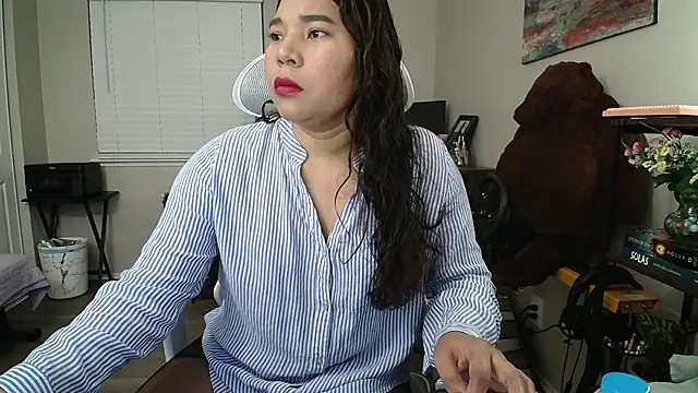 SHEILYN  online show from 10/30/25, 08:45