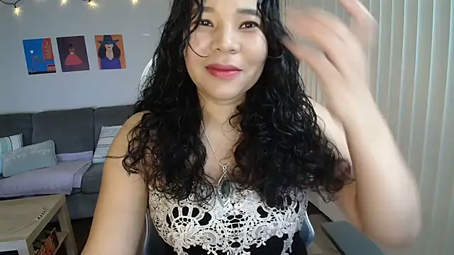 SHEILYN  online show from 05/20/26, 06:32