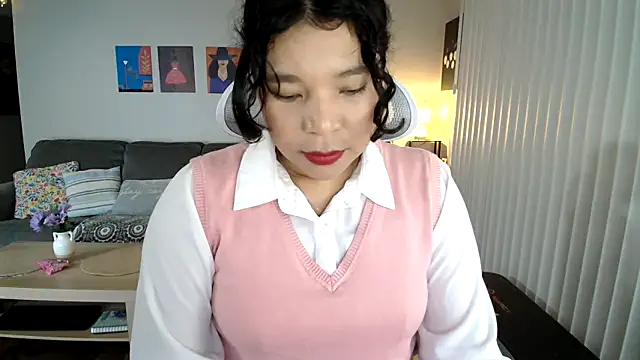 SHEILYN  online show from 05/08/26, 06:17