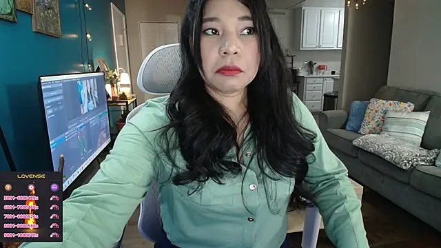 SHEILYN  online show from 03/17/26, 02:25