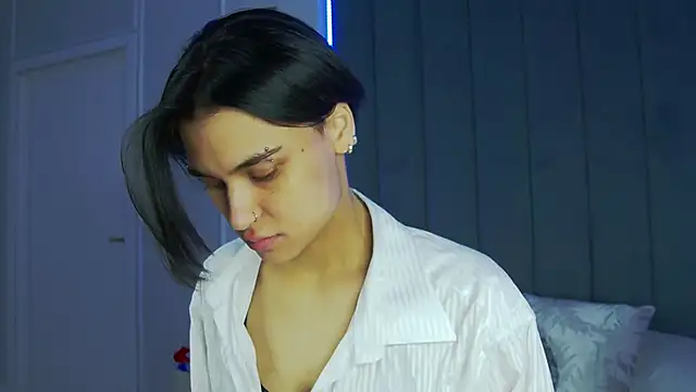 VioletAsh online show from 10/13/25, 04:36