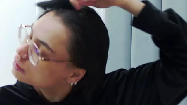 VioletAsh online show from 02/07/26, 04:20