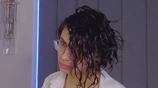 VioletAsh online show from 03/23/26, 04:45