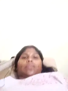 Snapshot of Sneha16 chatting on 10/08/25, 05:24 Sneha16 online show from 10/08/25, 05:24