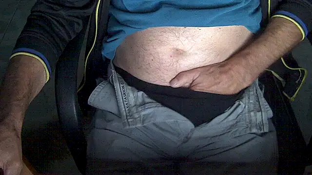 velikifant7 online show from 11/18/25, 05:11