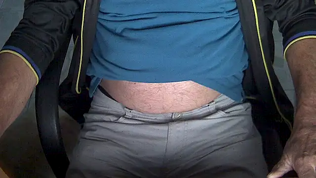 velikifant7 online show from 12/05/25, 07:29