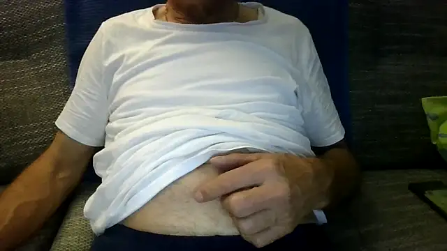 velikifant7 online show from 11/30/25, 07:36