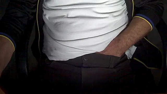 velikifant7 online show from 02/18/26, 05:27