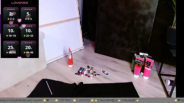   Leyla   online show from 03/19/26, 06:41