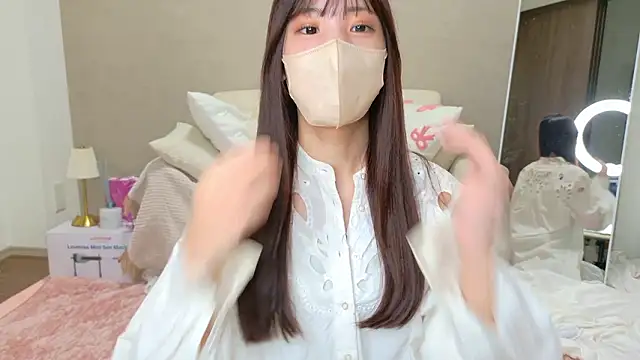riri  nyan o0 online show from 05/13/26, 05:14