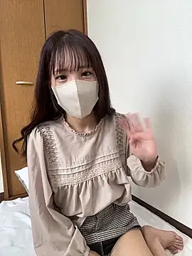 riri  nyan o0 online show from 10/17/25, 05:22