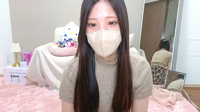 riri  nyan o0 online show from 06/19/26, 10:36