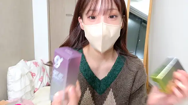 riri  nyan o0 online show from 03/07/26, 11:05