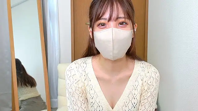 riri  nyan o0 online show from 11/10/25, 05:01