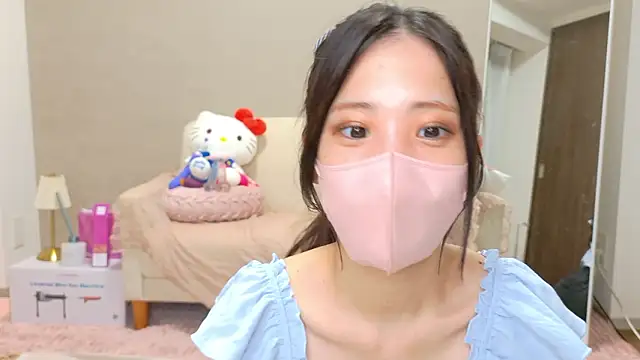 riri  nyan o0 online show from 07/06/26, 10:44