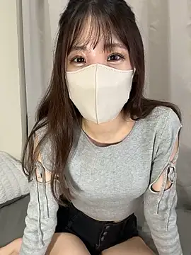 riri  nyan o0 online show from 10/10/25, 05:08