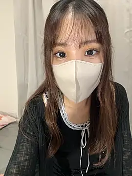 riri  nyan o0 online show from 10/06/25, 05:19