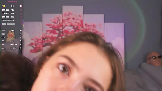 KissieKat online show from 10/19/25, 07:33