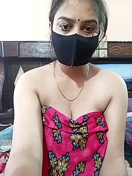 Snapshot of Priyanka_Pal chatting on 10/15/25, 02:32 Priyanka Pal online show from 10/15/25, 02:32