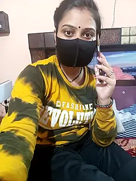 Priyanka Pal online show from 11/14/25, 04:10