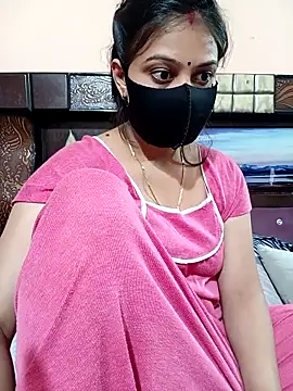 Priyanka Pal online show from 11/11/25, 03:29