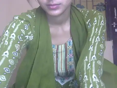 Snapshot of Nura7 chatting on 04/30/26, 06:42 Nura7 online show from 04/30/26, 06:42