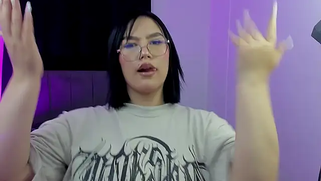 Candy Velvet online show from 03/18/26, 10:43