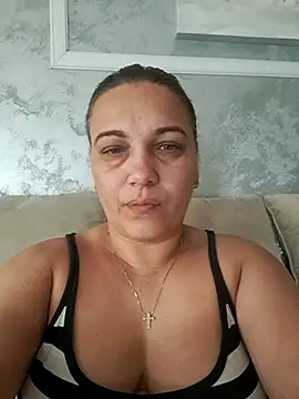 Snapshot of PalomaDesireee chatting on 09/15/25, 04:35 PalomaDesireee online show from 09/15/25, 04:35