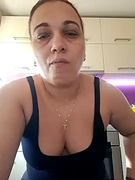 Snapshot of PalomaDesireee chatting on 09/24/25, 06:20 PalomaDesireee online show from 09/24/25, 06:20